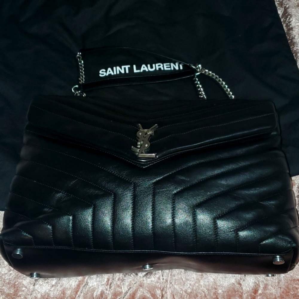SAINT LAURENTLoulou Monogram YSL Large